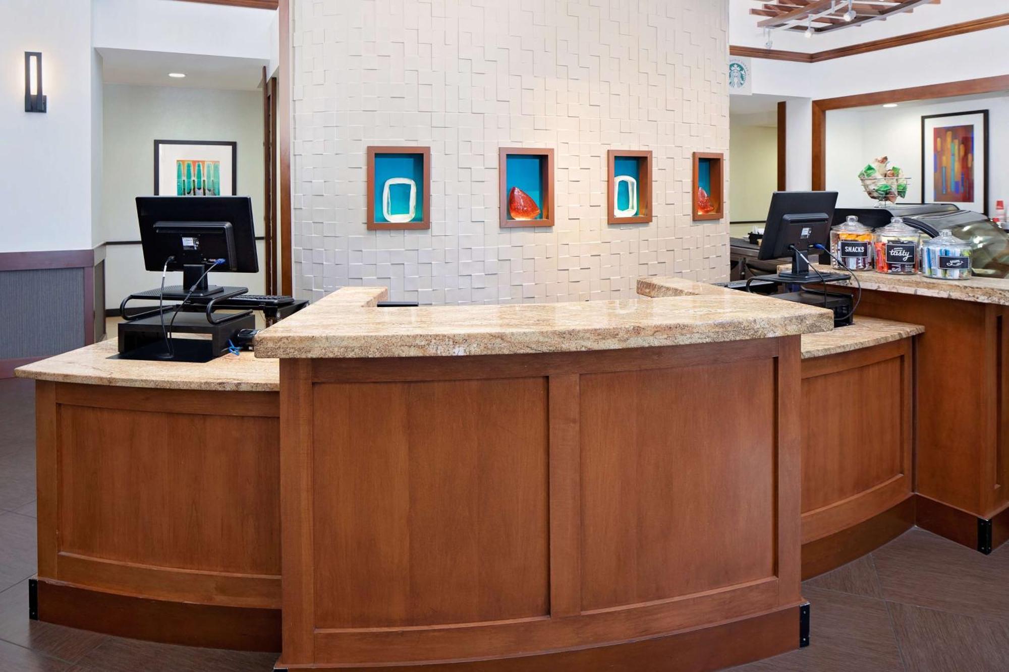 Hyatt Place Ontario/Rancho Cucamonga Экстерьер фото