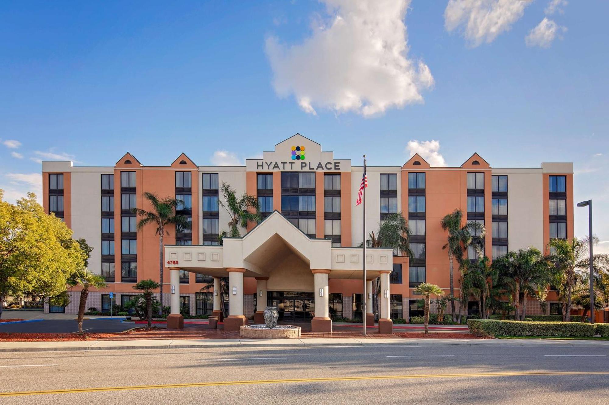Hyatt Place Ontario/Rancho Cucamonga Экстерьер фото